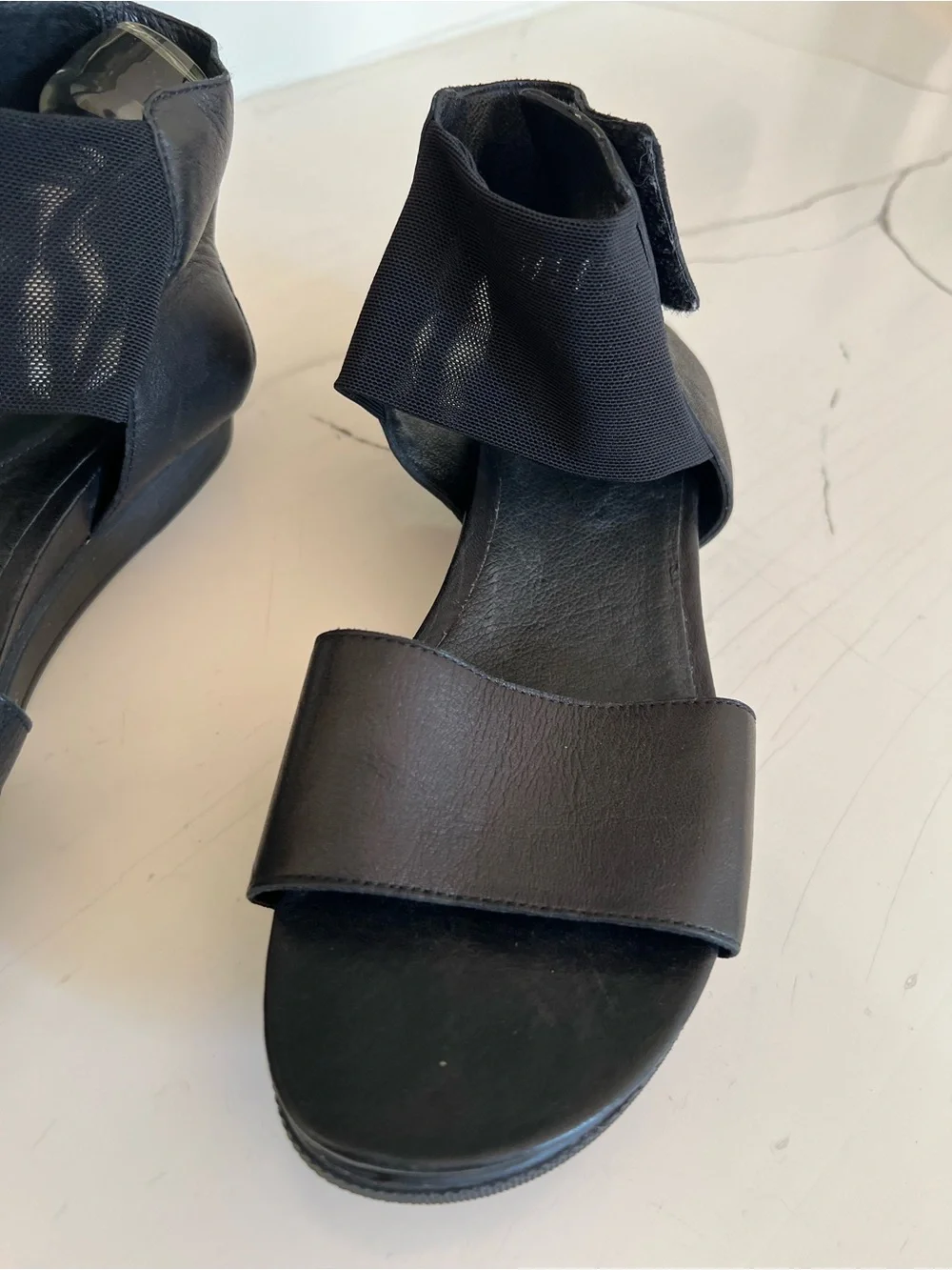 Eileen Fisher Women’s Sandals with Adjustable Strap size 7.5